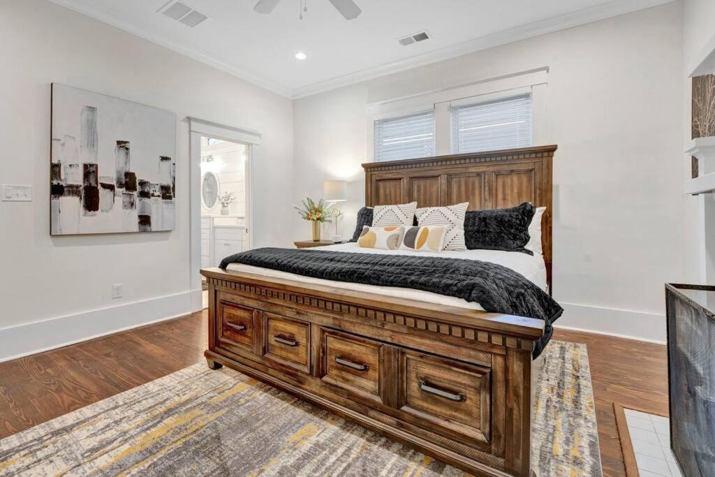 The Victorian - Elegant 3Br Home Near Overton Memphis Extérieur photo
