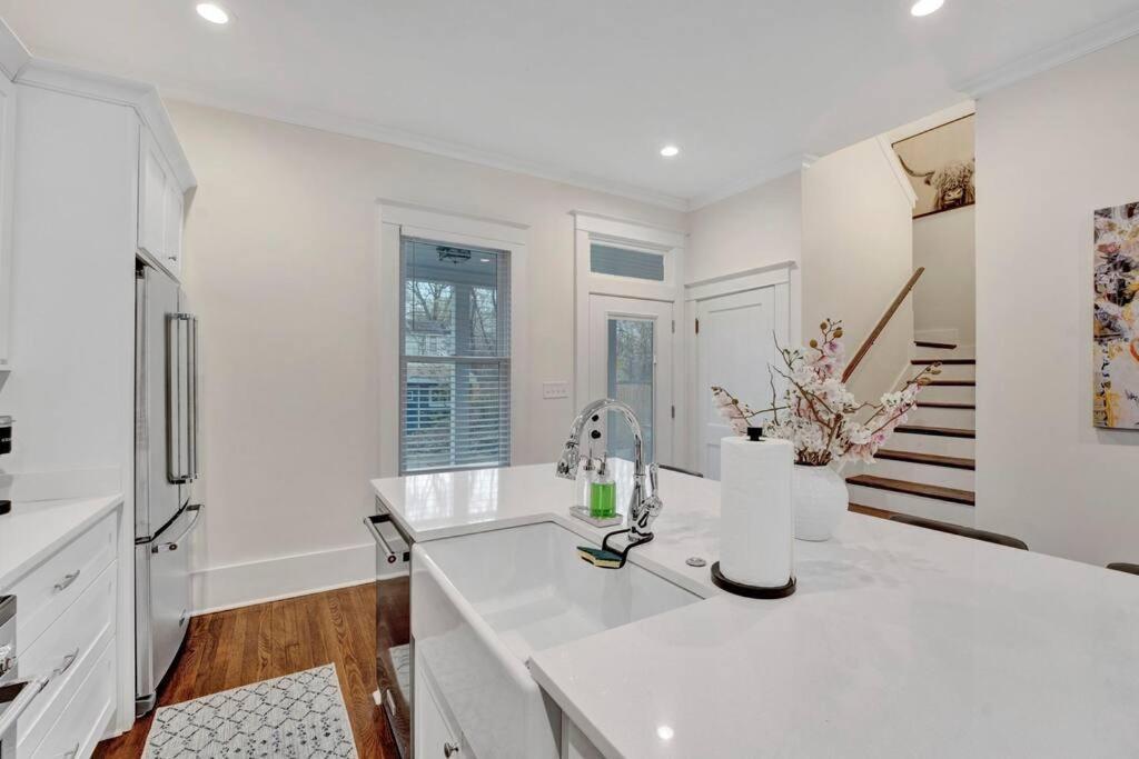 The Victorian - Elegant 3Br Home Near Overton Memphis Extérieur photo